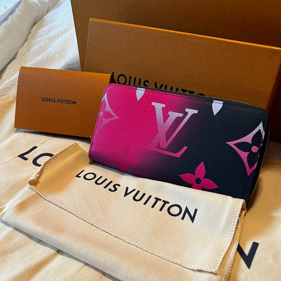 Louis Vuitton Accessories - Authentic Louis Vuitton Fuchsia wallet. Limited edition collection 💞💞💞💞